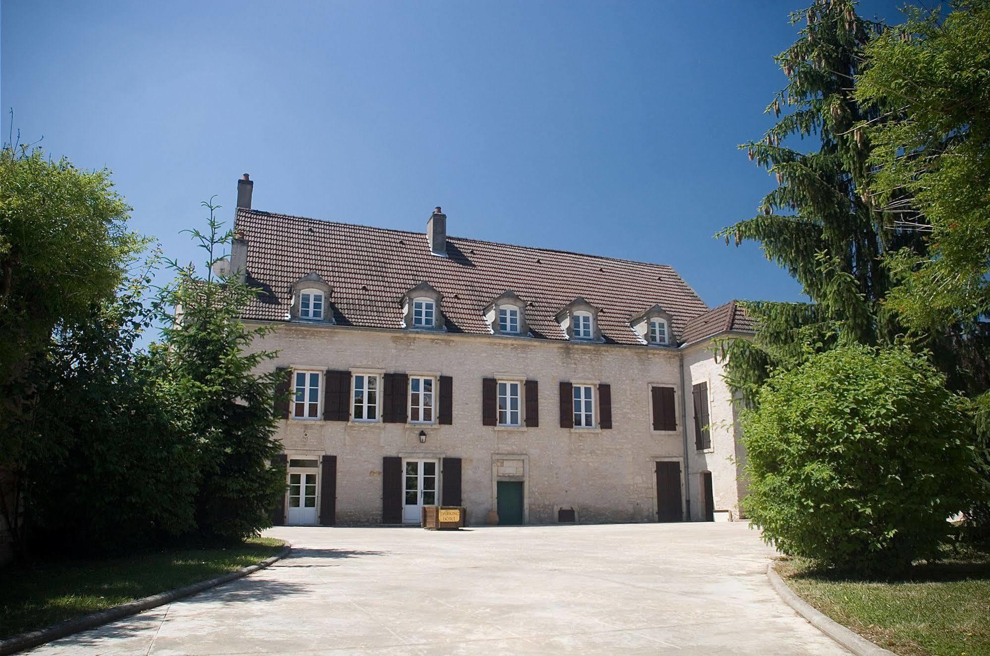 Hotel De Vougeot Exterior photo